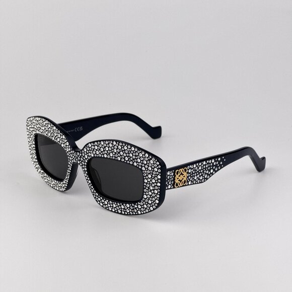 Loewe ANAGRAM LW4114IS Sunglasses – Crystal Studs Blue| Model LW4114IS 90A - Picture 6 of 13